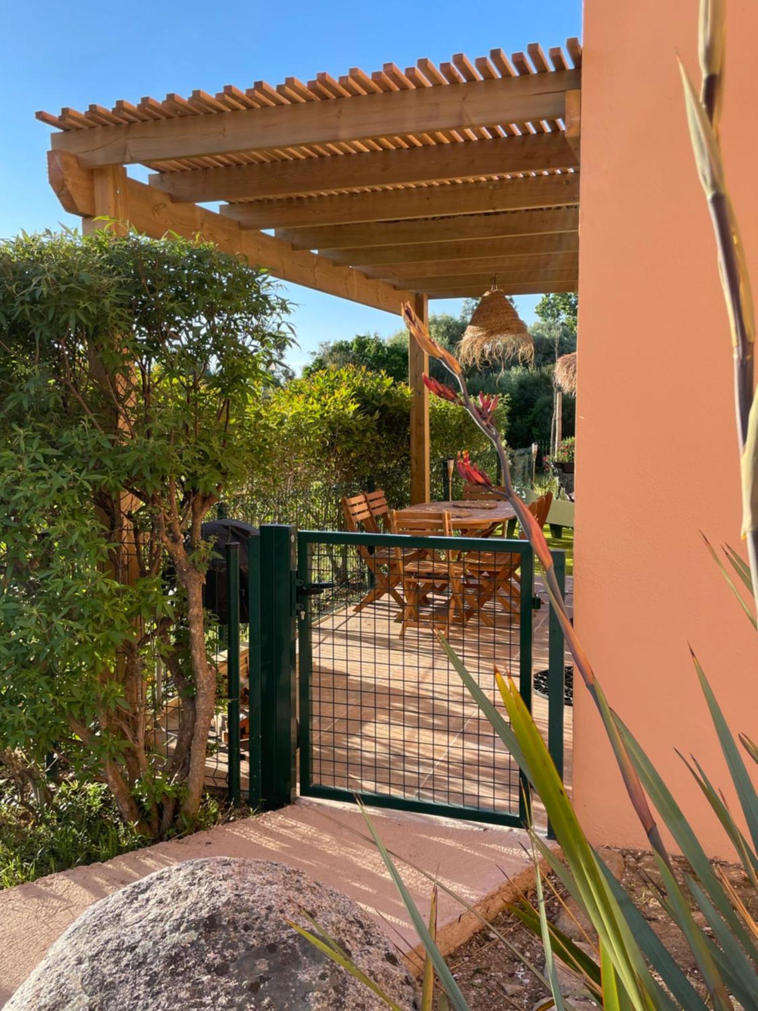 A Casa Di Lo Villa Lecci Buitenkant foto