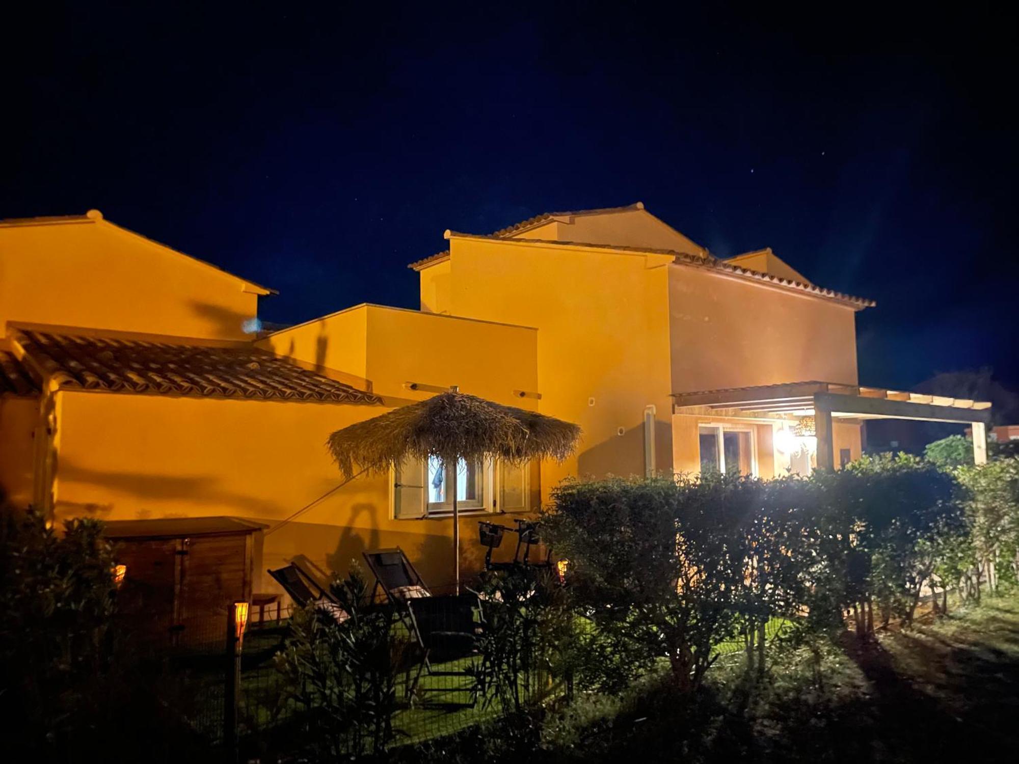 A Casa Di Lo Villa Lecci Buitenkant foto